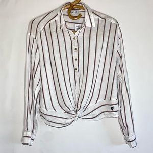 Hollister Twist-Hem Popover Shirt